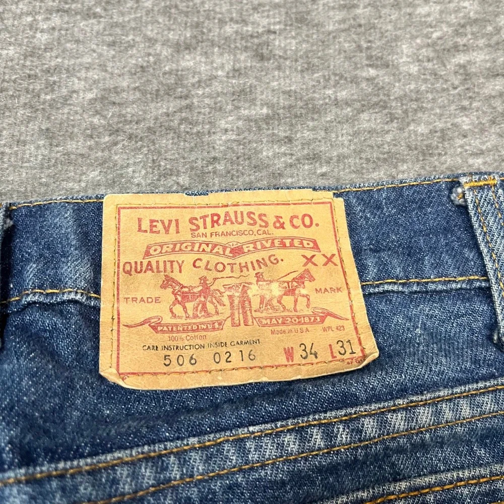Levis 506-0216 Mens 34x31 Medium Wash Straight Leg Jeans Made in USA Vintage